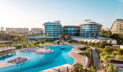 Imagine pentru Hotel Baia Lara 5*  valabile pentru Paste  2026