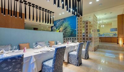 Imagine pentru Hotel Barcelo Royal Beach 5*  valabile pentru Paste  2026