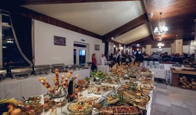 Imagine pentru Hotel Belvedere Predeal 3* valabile pentru Paste  2026