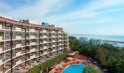 Imagine pentru Hotel Berlin Green Park 4* valabile pentru Paste  2026