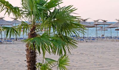 Imagine pentru Hotel Berlin Green Park 4* valabile pentru Paste  2026