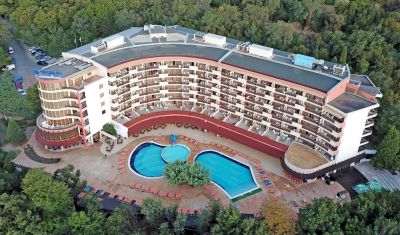 Imagine pentru Hotel Berlin Green Park 4* valabile pentru Paste  2026