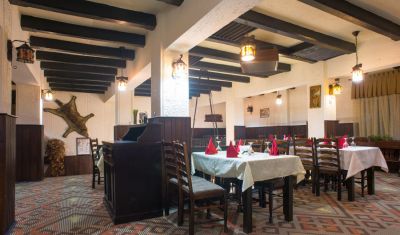 Imagine pentru Hotel Bucegi 3* valabile pentru Paste  2026