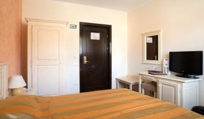 Imagine pentru Hotel Bucegi 3* valabile pentru Paste  2026