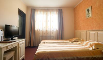 Imagine pentru Hotel Bucegi 3* valabile pentru Paste  2026