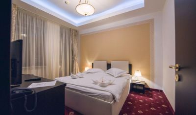 Imagine pentru Hotel Bulevard 3* valabile pentru Paste  2026