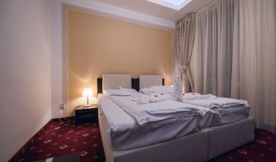 Imagine pentru Hotel Bulevard 3* valabile pentru Paste  2026