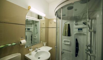 Imagine pentru Hotel Bulevard 3* valabile pentru Paste  2026