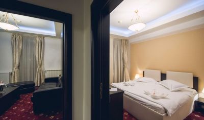 Imagine pentru Hotel Bulevard 3* valabile pentru Paste  2026