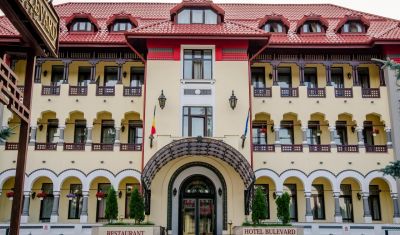 Imagine pentru Hotel Bulevard 3* valabile pentru Paste  2026