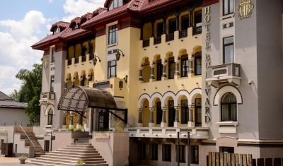 Imagine pentru Hotel Bulevard 3* valabile pentru Paste  2026