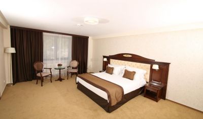 Imagine pentru Hotel Carmen Predeal 4* valabile pentru Paste  2026