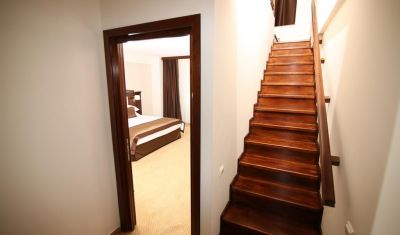 Imagine pentru Hotel Carmen Predeal 4* valabile pentru Paste  2026