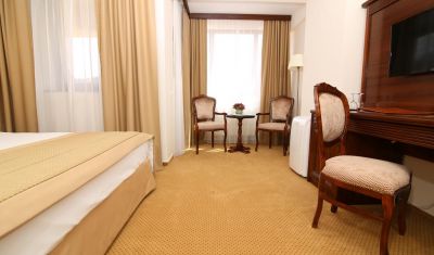 Imagine pentru Hotel Carmen Predeal 4* valabile pentru Paste  2026