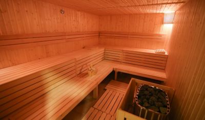 Imagine pentru Hotel Carmen Predeal 4* valabile pentru Paste  2026