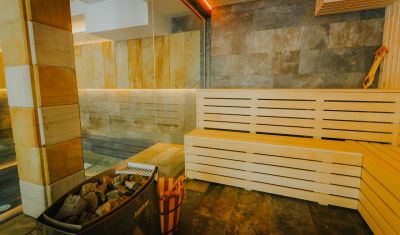 Imagine pentru Hotel Complex Lostrita 4* valabile pentru Paste  2026