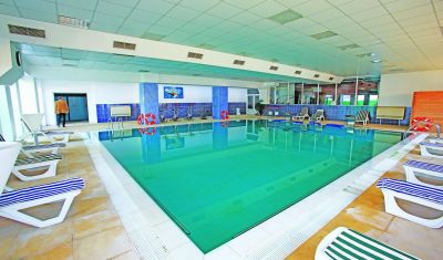 Imagine pentru Hotel Covasna/Cerbul 3* valabile pentru Paste  2026