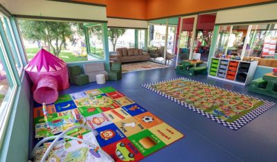 Imagine pentru Hotel Crystal Centro Resort 5* valabile pentru Paste  2026