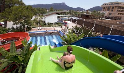 Imagine pentru Hotel Crystal De Luxe Resort & Spa 5*  valabile pentru Paste  2026