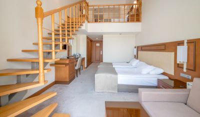 Imagine pentru Hotel Crystal Prestige Elite 5*  valabile pentru Paste  2026