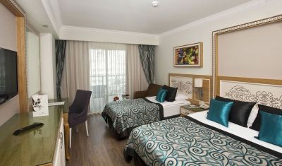 Imagine pentru Hotel Crystal Waterworld Resort & Spa 5* valabile pentru Paste  2026