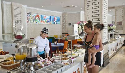 Imagine pentru Hotel Crystal Waterworld Resort & Spa 5* valabile pentru Paste  2026