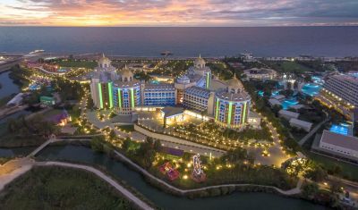 Imagine pentru Hotel Delphin Be Grand Resort 5* valabile pentru Paste  2026