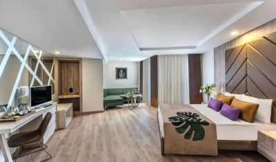 Imagine pentru Hotel Delphin Be Grand Resort 5* valabile pentru Paste  2026