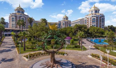 Imagine pentru Hotel Delphin Be Grand Resort 5* valabile pentru Paste  2026