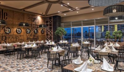 Imagine pentru Hotel Delphin Be Grand Resort 5* valabile pentru Paste  2026