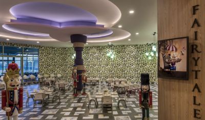 Imagine pentru Hotel Delphin Be Grand Resort 5* valabile pentru Paste  2026