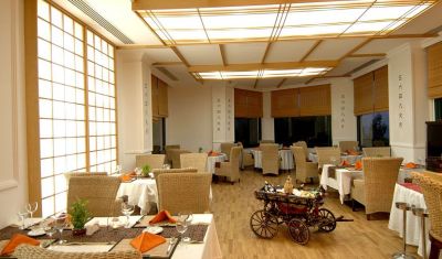 Imagine pentru Hotel Delphin DeLuxe Resort 5* valabile pentru Paste  2026