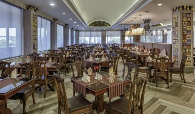 Imagine pentru Hotel Delphin Diva 5* valabile pentru Paste  2026