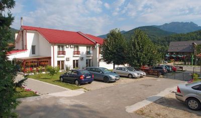 Imagine pentru Hotel Domnitei 3* valabile pentru Paste  2026