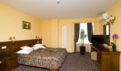 Imagine pentru Hotel Dorna 4* valabile pentru Paste  2026