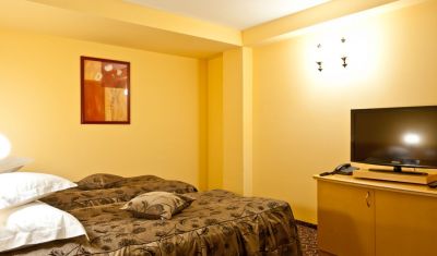 Imagine pentru Hotel Dorna 4* valabile pentru Paste  2026