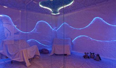 Imagine pentru Hotel Elena 4* valabile pentru Paste  2026