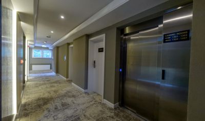 Imagine pentru Hotel Elexus Predeal 4* valabile pentru Paste  2026