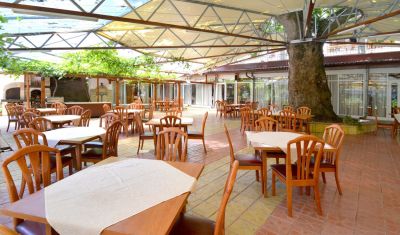 Imagine pentru Hotel Estreya Palace & Residence 4* valabile pentru Paste  2026