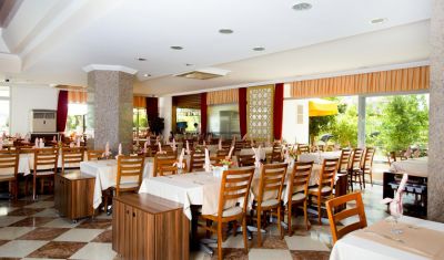 Imagine pentru Hotel Fame Beach 4* valabile pentru Paste  2026