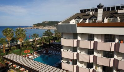 Imagine pentru Hotel Fame Beach 4* valabile pentru Paste  2026