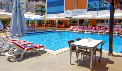 Imagine pentru Hotel Fame Beach 4* valabile pentru Paste  2026