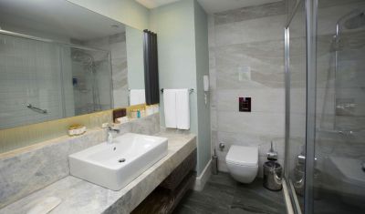 Imagine pentru Hotel Fame Residence Lara 5*  valabile pentru Paste  2026