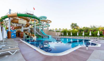 Imagine pentru Hotel Fame Residence Lara 5*  valabile pentru Paste  2026