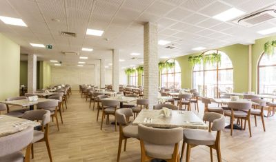 Imagine pentru Hotel Festa Via Pontica Resort 4*  valabile pentru Paste  2026