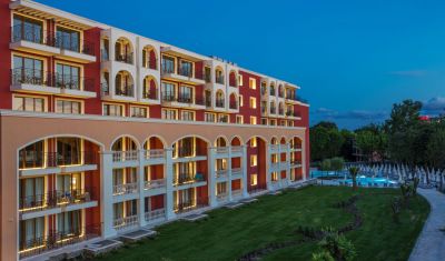 Imagine pentru Hotel Festa Via Pontica Resort 4*  valabile pentru Paste  2026