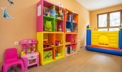 Imagine pentru Hotel Festa Via Pontica Resort 4*  valabile pentru Paste  2026