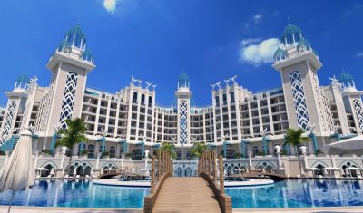 Imagine pentru Hotel Granada Luxury Belek 5* valabile pentru Paste  2026