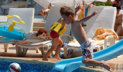 Imagine pentru Hotel Grifid Arabella 4*  valabile pentru Paste  2026