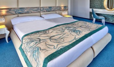 Imagine pentru Hotel Grifid Metropol 4* (Adults Only) valabile pentru Paste  2026